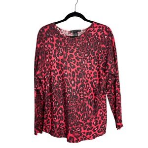 Two Twenty Five Leopard Print Top Sz M Red Black Stretch Knit Statement Animal